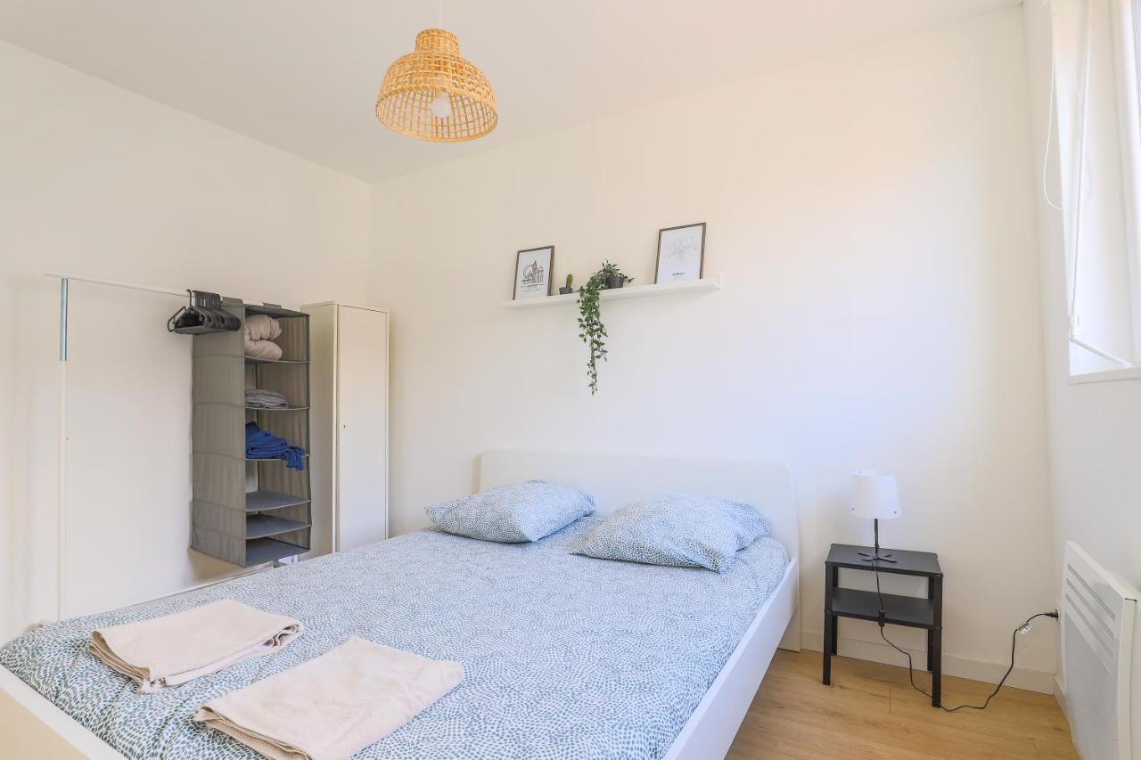 Appartement Familial - Avec Parking Prive Gratuit Arras Exterior photo