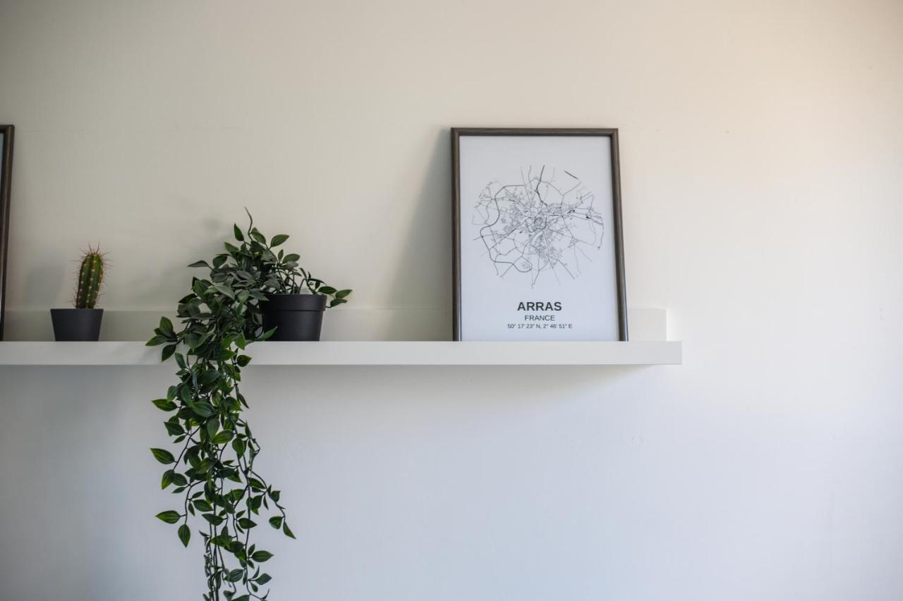 Appartement Familial - Avec Parking Prive Gratuit Arras Exterior photo